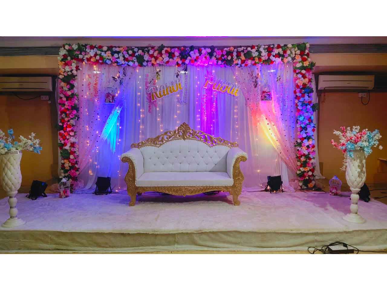 flowers for wedding decorations in Baner 